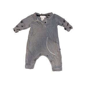 ⭐️ Kidding Around Adorable Gray Infant One-Piece Outfit